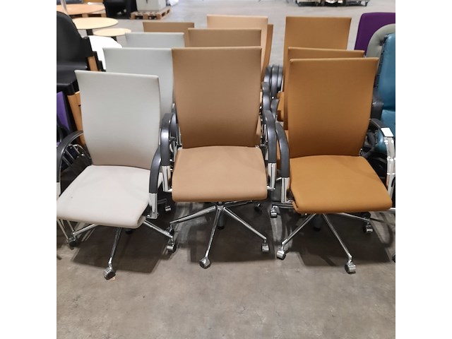 Ca. 12x vergaderstoel, ahrend, o.a. design by sigard rothe - afbeelding 6 van  9