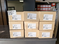 Ca. 13 doos a 200 stuks m8 x 25 bout - afbeelding 2 van  7
