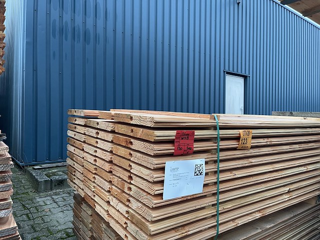 Ca. 130x douglas wisselsponning/halfhoutsrabat, 18x190mm, lengte 500cm - afbeelding 2 van  3