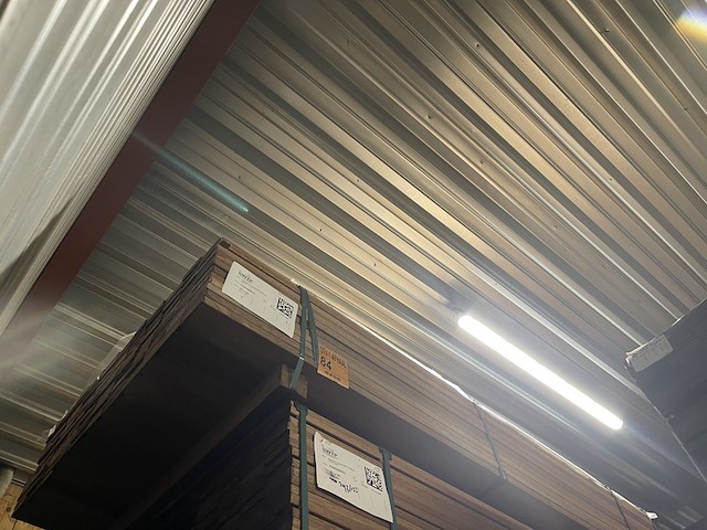 Ca. 131x guyana teak planken geschaafd, 25x90mm, lengte 215cm - afbeelding 4 van  4