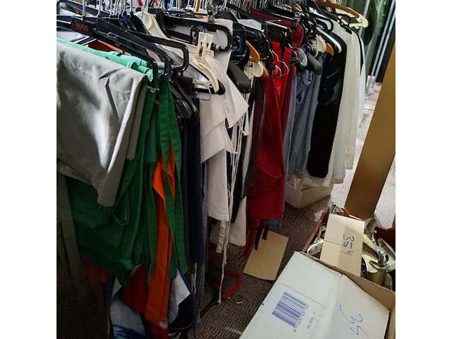 Ca. 132x beroepen bakkers kleding - afbeelding 1 van  9