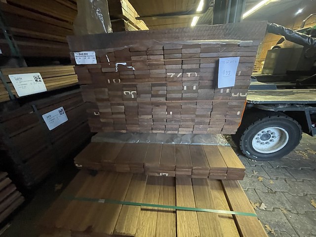 Ca. 132x guyana teak planken geschaafd, 21x90mm, lengte 335cm - afbeelding 3 van  4