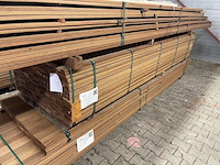 Ca. 132x guyana teak planken geschaafd, 21x90mm, lengte 335cm - afbeelding 4 van  4