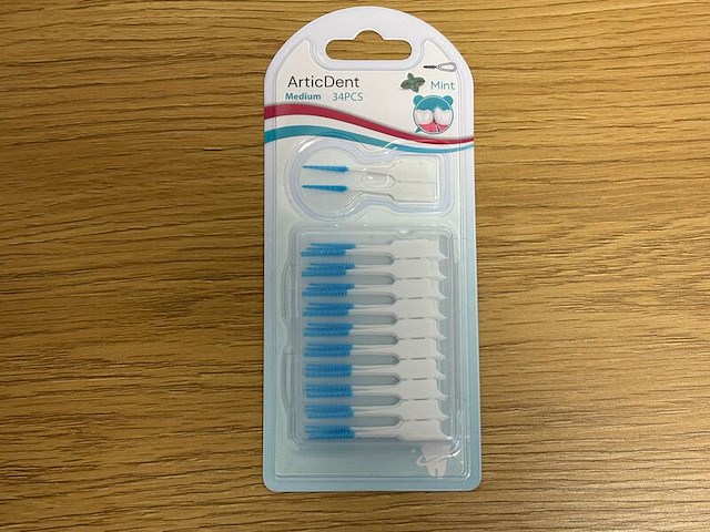 Ca. 132x tandenstokers - medium - 42 pack arctic dent, mint - afbeelding 1 van  4