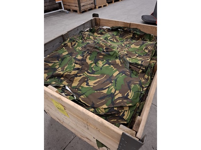 Ca. 1330x rugpanden woodland print - afbeelding 1 van  9