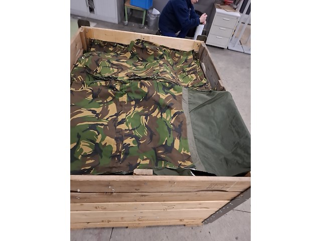 Ca. 1330x rugpanden woodland print - afbeelding 4 van  9