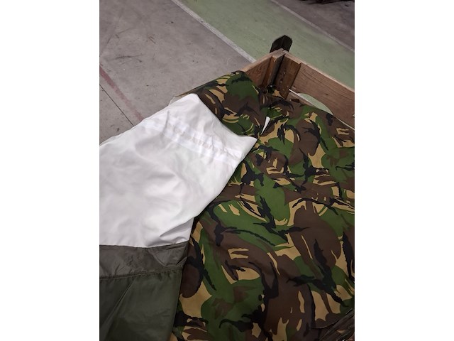 Ca. 1330x rugpanden woodland print - afbeelding 9 van  9