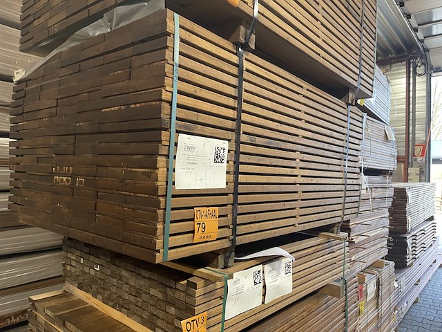 Ca. 133x guyana ipé planken geschaafd, 25x145mm, lengte 155cm - afbeelding 4 van  4