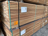 Ca. 133x guyana teak planken geschaafd, 25x145mm, lengte 215cm - afbeelding 4 van  4