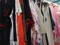 Ca. 133x vrouw, lingerie en nachtkleding - afbeelding 1 van  8