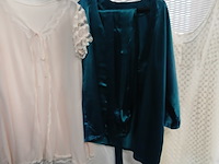 Ca. 133x vrouw, lingerie en nachtkleding - afbeelding 5 van  8