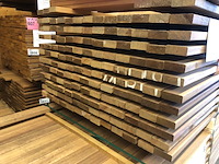 Ca. 134x guyana teak planken geschaafd, 27x70mm, lengte 155cm - afbeelding 2 van  4