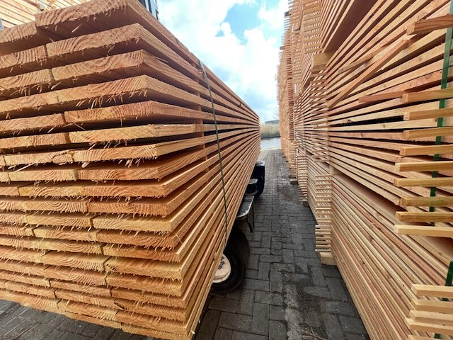 Ca. 135x douglas planken fijnbezaagd, 22x200mm, lengte 300cm - afbeelding 3 van  4