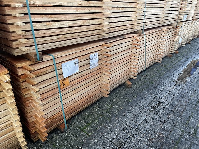 Ca. 135x douglas planken fijnbezaagd, 22x200mm, lengte 400cm - afbeelding 4 van  4