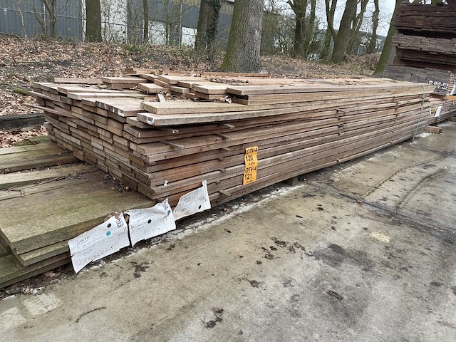 Ca. 137x angelim pedra beschoeiingsplanken, 20x100mm, lengte 27/350cm, 110/400cm - afbeelding 2 van  3