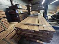 Ca. 137x guyana teak planken geschaafd, 21x90mm, lengte 15/455cm, 35/485cm, 13/515cm, 17/545cm, 57/575cm - afbeelding 1 van  4