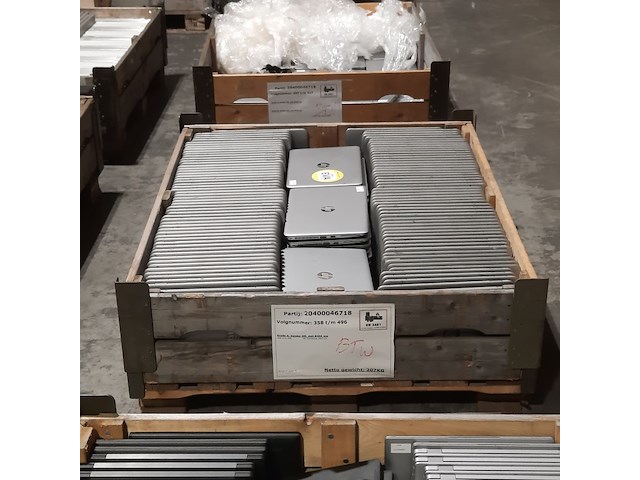 Ca. 139x laptop, hp, elitebook 840 g3 - afbeelding 2 van  13