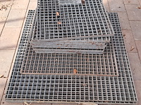 Ca. 13x afdekrooster - afbeelding 5 van  6