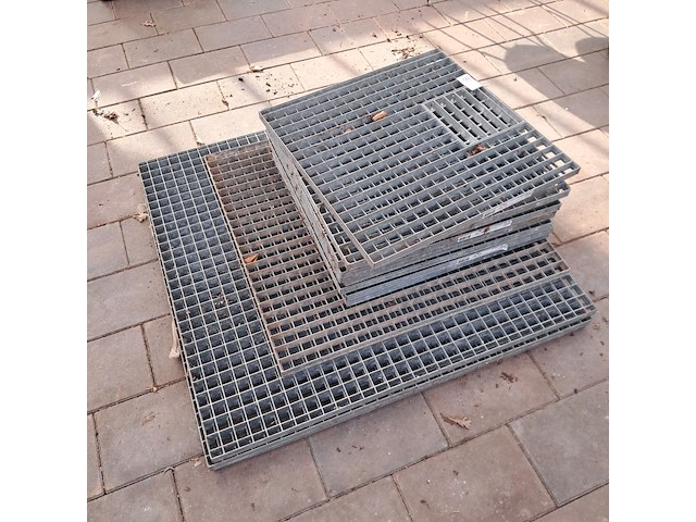 Ca. 13x afdekrooster - afbeelding 6 van  6