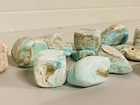 Ca. 13x blue caribbean calcite gepolijst - afbeelding 4 van  5