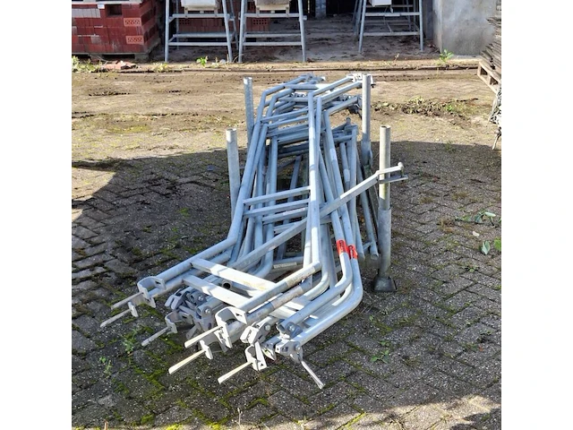 Ca. 13x bordestrap leuning, layher, allround | 257 cm, in transportbok - afbeelding 3 van  8