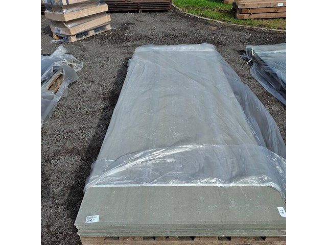 Ca. 13x cementvezelplaat james hardie - afbeelding 2 van  4