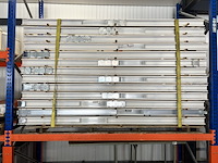 Ca. 13x demontabele kozijnen van systeemwanden / scheidingswandpanelen, intermontage, wit - afbeelding 1 van  8