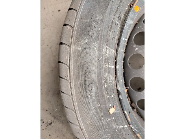 Ca. 13x diverse autoband op velg - afbeelding 15 van  24