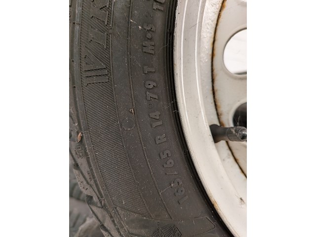 Ca. 13x diverse autoband op velg - afbeelding 18 van  24