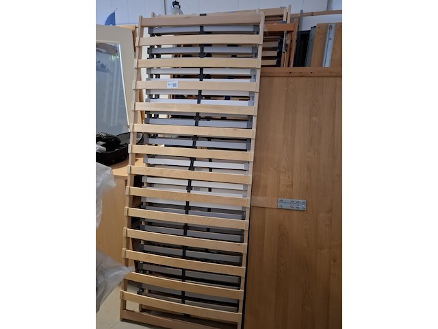 Ca. 13x diverse bed bodems o.a. lattenbodem - afbeelding 7 van  7