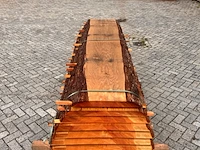 Ca. 13x douglas stam gezaagd, 52x750mm, lengte 250cm