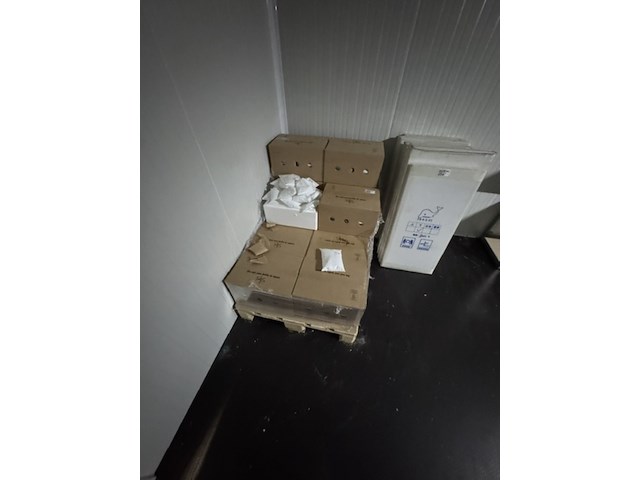 Ca. 13x dozen gelbags - afbeelding 3 van  3