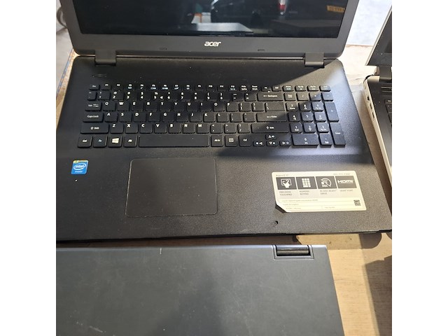 Ca. 13x laptop en 3x tablet, o.a. samsung, hp, acer - afbeelding 4 van  50