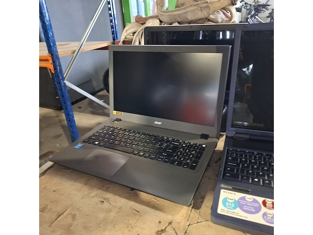 Ca. 13x laptop en 3x tablet, o.a. samsung, hp, acer - afbeelding 18 van  50