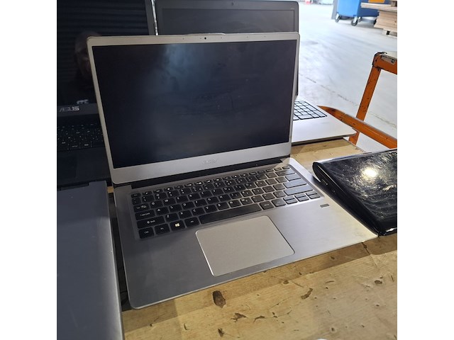 Ca. 13x laptop en 3x tablet, o.a. samsung, hp, acer - afbeelding 25 van  50