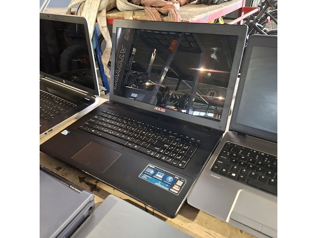 Ca. 13x laptop en 3x tablet, o.a. samsung, hp, acer - afbeelding 31 van  50