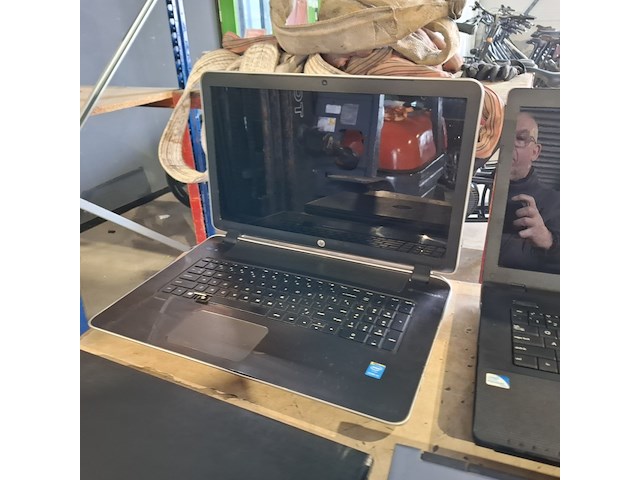 Ca. 13x laptop en 3x tablet, o.a. samsung, hp, acer - afbeelding 35 van  50