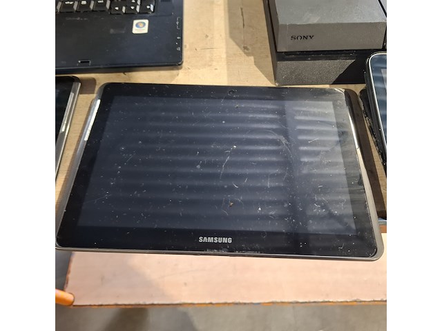 Ca. 13x laptop en 3x tablet, o.a. samsung, hp, acer - afbeelding 47 van  50