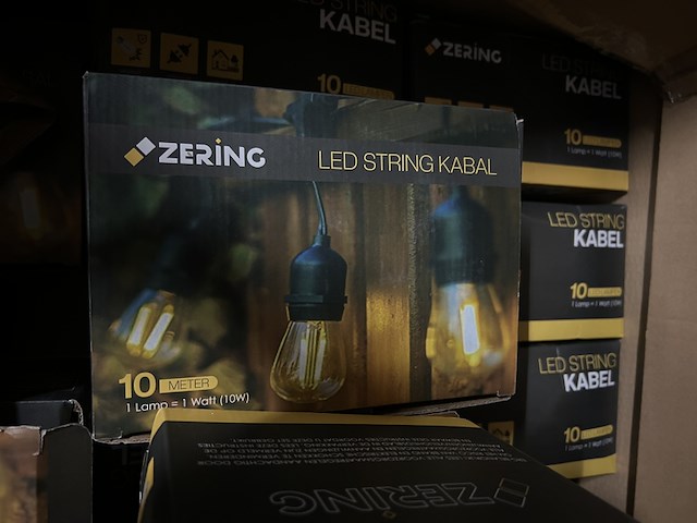 Ca. 13x led string kabel 10 m zering - afbeelding 1 van  3