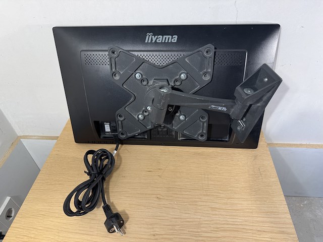 Ca. 13x monitor, iiyama, hp, dell, dahua, zwart - afbeelding 5 van  10