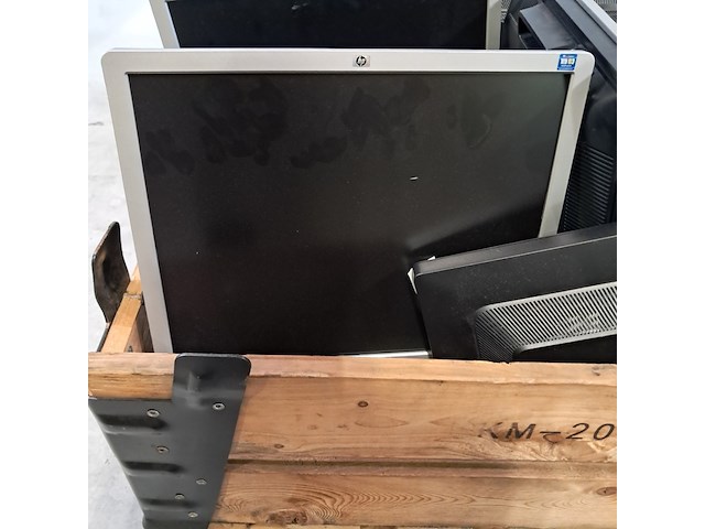Ca. 13x monitor, o.a hp - afbeelding 2 van  16