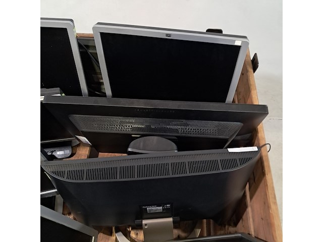 Ca. 13x monitor, o.a hp - afbeelding 11 van  16