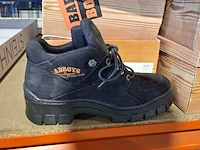 Ca. 13x paar schoenen, badboys, lage zwarte en hoge bruine, zwart - afbeelding 5 van  5