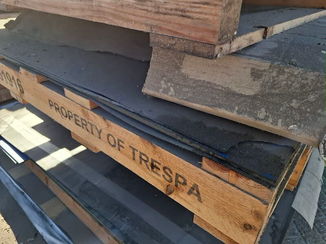 Ca. 13x trespa plaat - afbeelding 9 van  12
