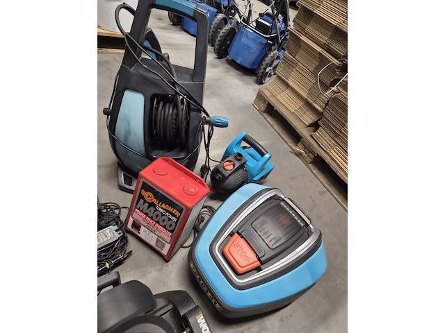 Ca. 13x tuin benodigdheden, o.a. makita, worx, husqvarna - afbeelding 9 van  9