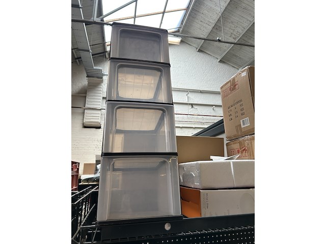 Ca. 13x verlichting en opbergers - afbeelding 4 van  5