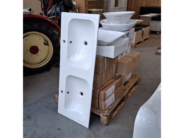 Ca. 13x waskommen - wastafels - afbeelding 3 van  6