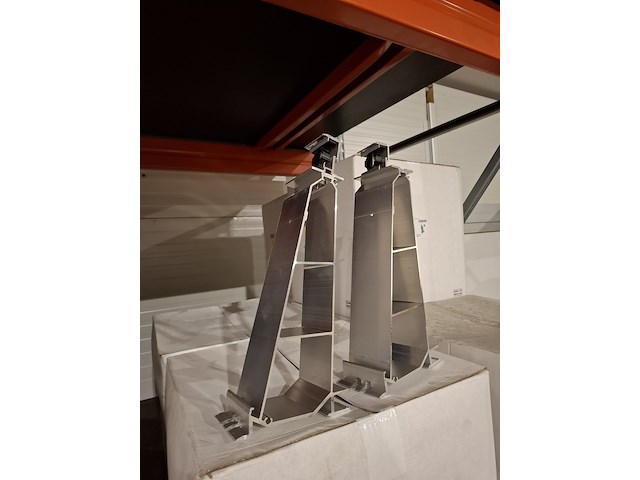 Ca. 14 doos aluminium rail montage van der valk - afbeelding 9 van  10