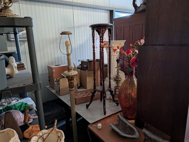 Ca. 140m2 kunst, antiek & vintage in opslag - afbeelding 11 van  96