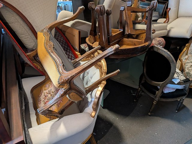 Ca. 140m2 kunst, antiek & vintage in opslag - afbeelding 72 van  96